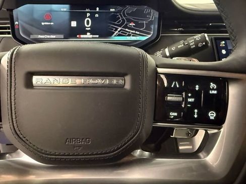 New 2025 Land Rover Range Rover SV image 20