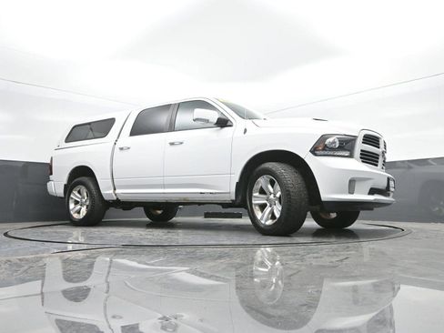 Used 2016 RAM 1500 Sport image 31