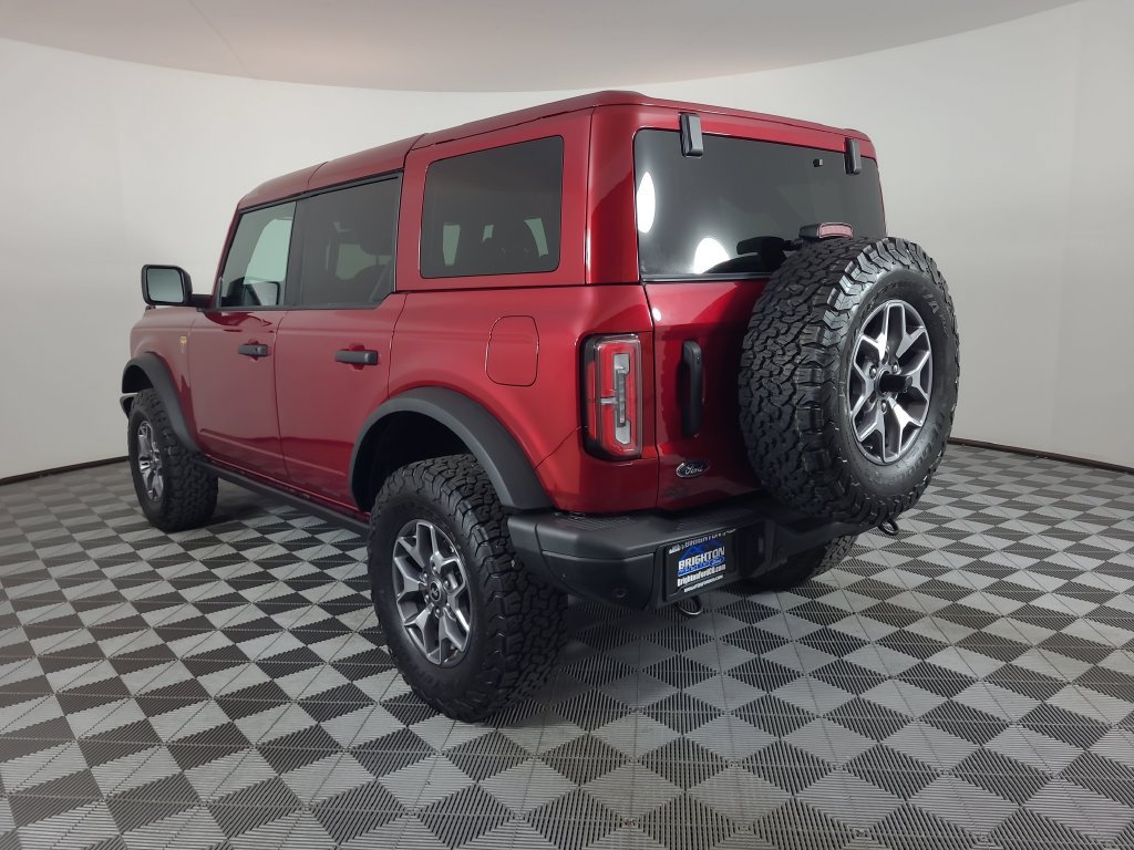 Used 2025 Ford Bronco Badlands AWD/4WD image 5
