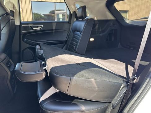 Used 2023 Ford Edge SEL image 26