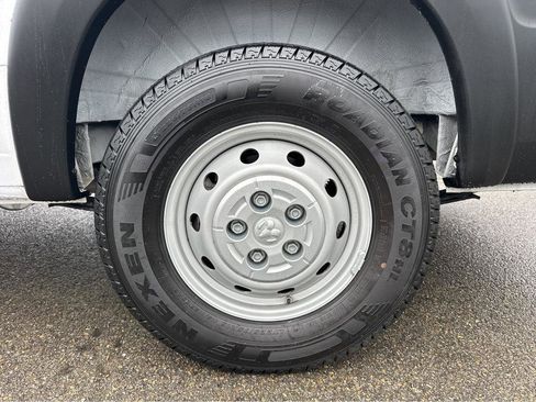 Used 2023 RAM ProMaster 3500 w/ Convenience Group image 14