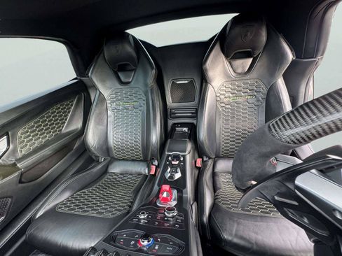 Used 2018 Lamborghini Huracan LP 580-2 RWD image 73