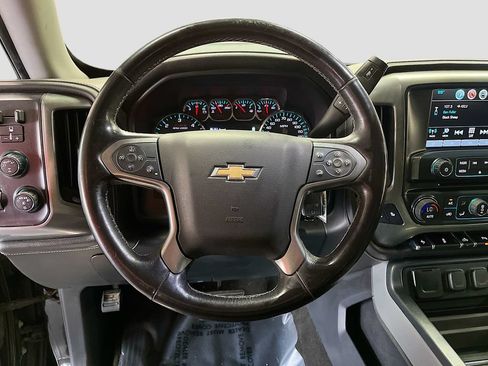 Used 2018 Chevrolet Silverado 1500 LTZ Z71 w/ LTZ Plus Package AWD/4WD image 11