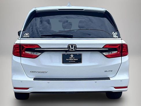 Used 2024 Honda Odyssey Elite image 5