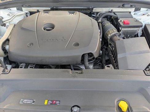 Used 2021 Volvo V90 T6 Cross Country w/ Climate Package image 23