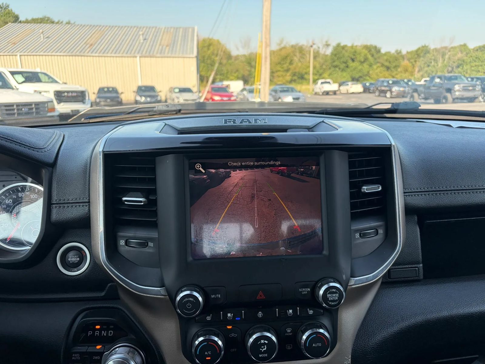 Used 2019 RAM 1500 Laramie w/ Sport Appearance Package AWD/4WD image 15