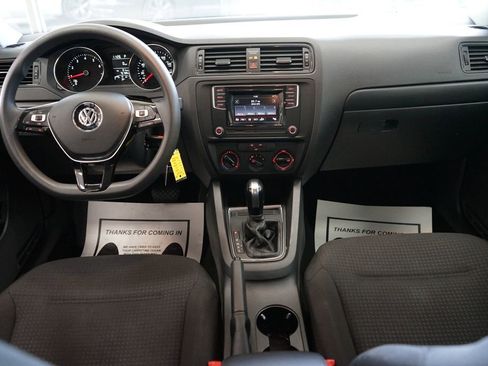 Used 2016 Volkswagen Jetta S FWD image 34