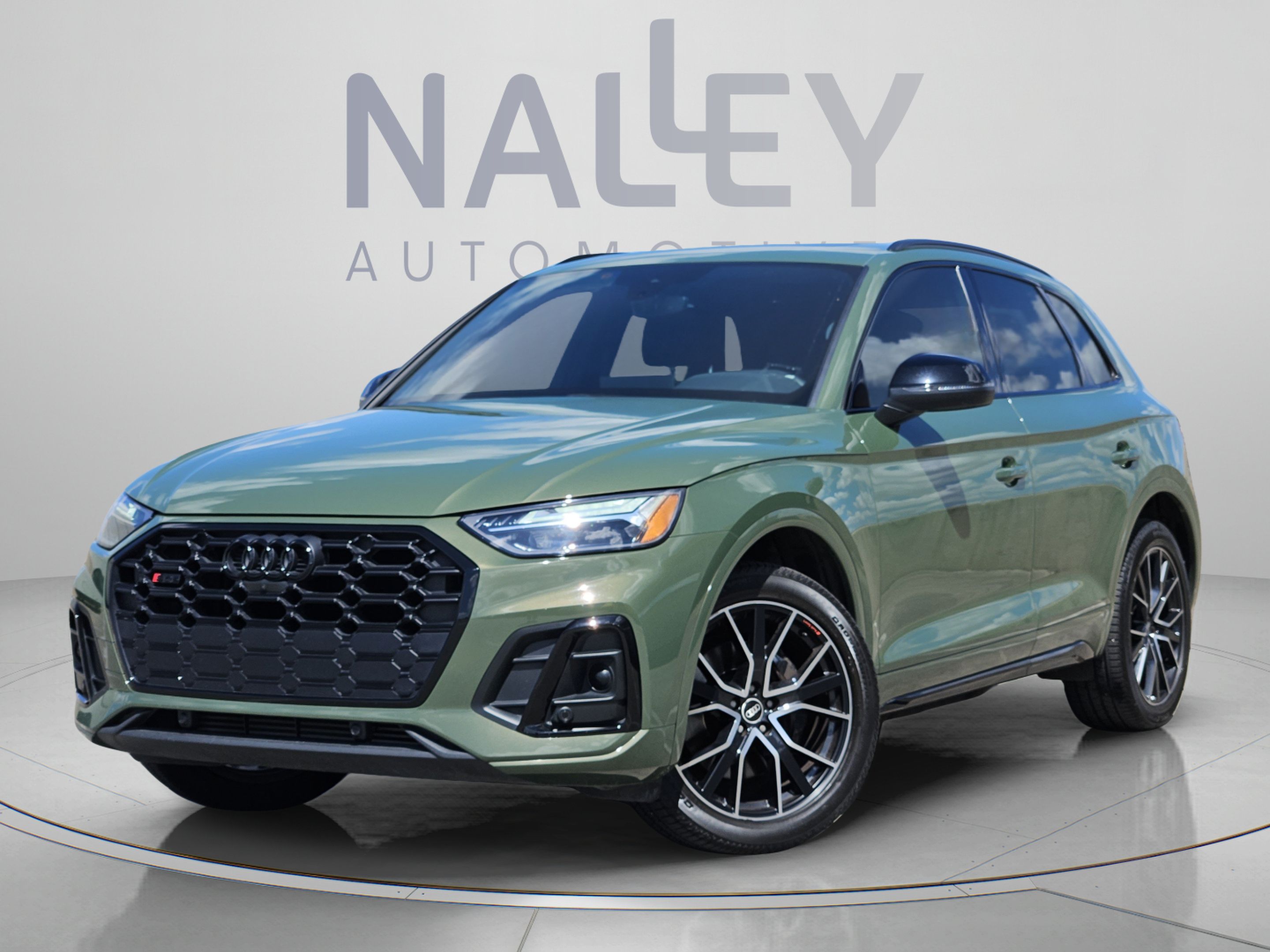 Used 2022 Audi SQ5 Premium Plus AWD/4WD image 1