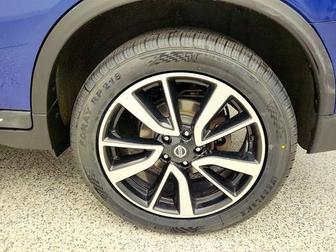 Used 2020 Nissan Rogue SL image 9