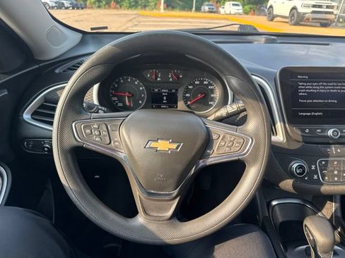 Used 2024 Chevrolet Malibu LT FWD image 21