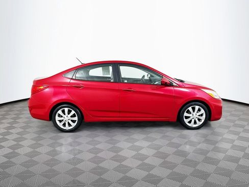 Used 2014 Hyundai Accent GLS w/ Option Group 2 image 4