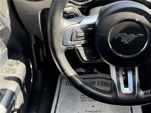 Used 2018 Ford Mustang Premium RWD image 29