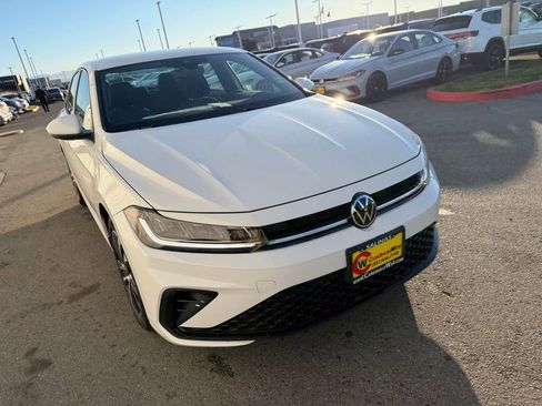 New 2026 Volkswagen Jetta Sport image 8