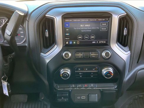 Used 2023 GMC Sierra 2500 SLE w/ X31 Off-Road Package image 6