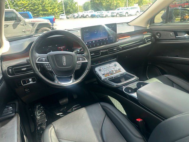 Used 2023 Lincoln Nautilus Reserve w/ Equipment Group 201A AWD/4WD image 19