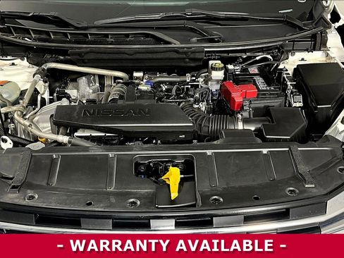 Used 2024 Nissan Rogue S image 28