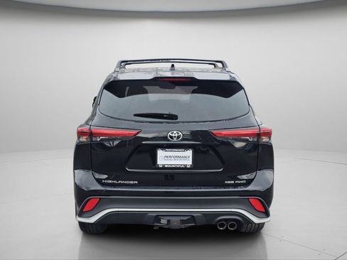 Used 2023 Toyota Highlander XSE image 22