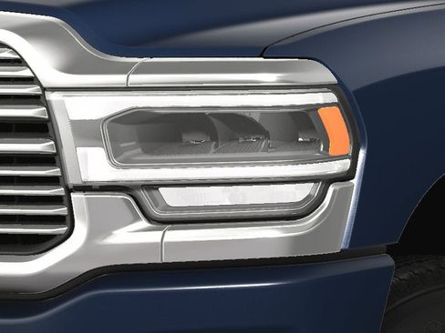 Used 2024 RAM 2500 Laramie w/ Sport Appearance Package image 32