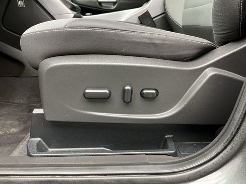 Used 2015 Ford Escape SE AWD/4WD image 10
