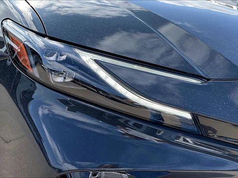 Used 2025 Toyota Camry XSE FWD image 25