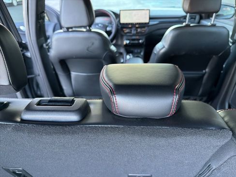 Used 2023 Ford Escape ST-Line w/ Tech Pack #1 image 12