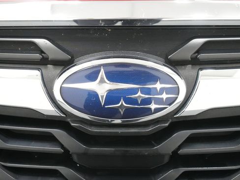 Used 2017 Subaru Forester 2.5i Premium AWD/4WD image 12