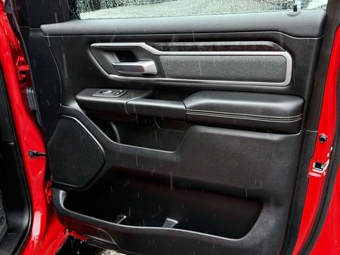 Used 2020 RAM 1500 Big Horn AWD/4WD image 7