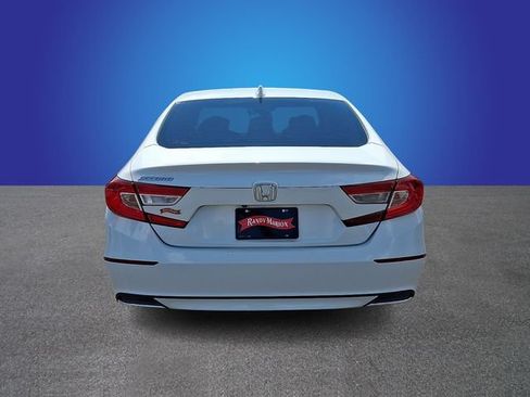 Used 2019 Honda Accord LX image 5