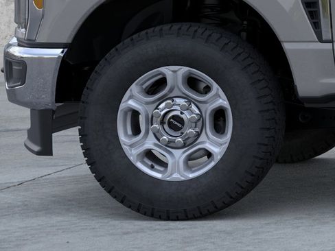 New 2026 Ford F250 XLT image 19