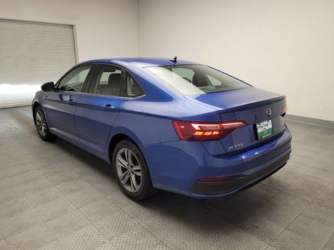 Used 2024 Volkswagen Jetta SE FWD image 5