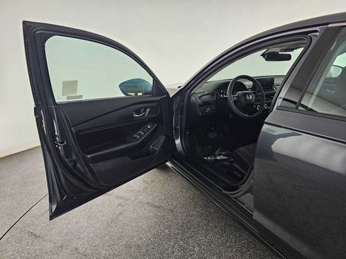 Used 2023 Honda Accord EX image 19