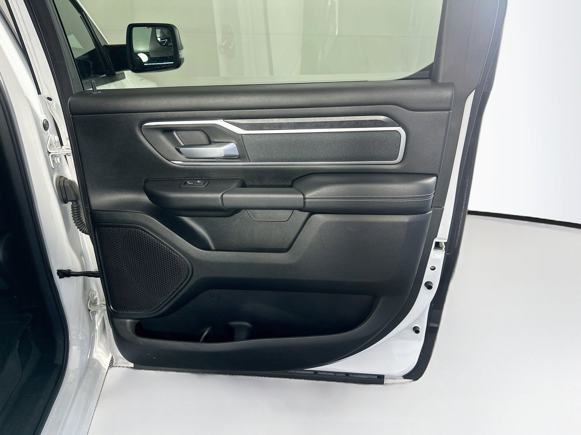 Used 2023 RAM 1500 Big Horn AWD/4WD image 27