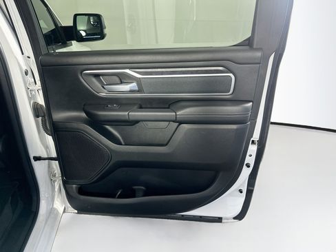 Used 2023 RAM 1500 Big Horn AWD/4WD image 27