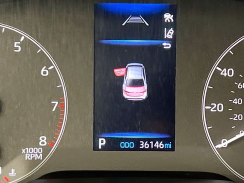 Used 2024 Toyota Corolla LE FWD image 22