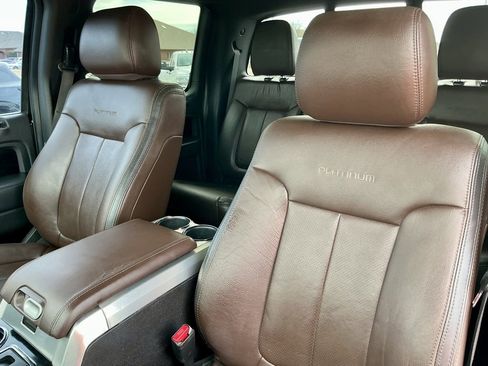 Used 2012 Ford F150 Platinum image 40
