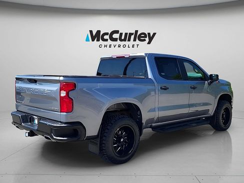 Used 2021 Chevrolet Silverado 1500 Custom Trail Boss AWD/4WD image 7