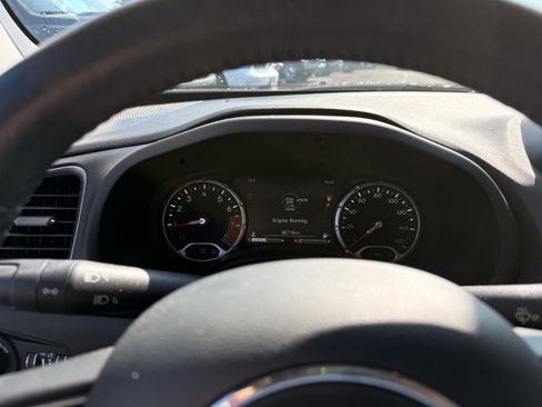 Certified 2022 Jeep Renegade Limited AWD/4WD image 7