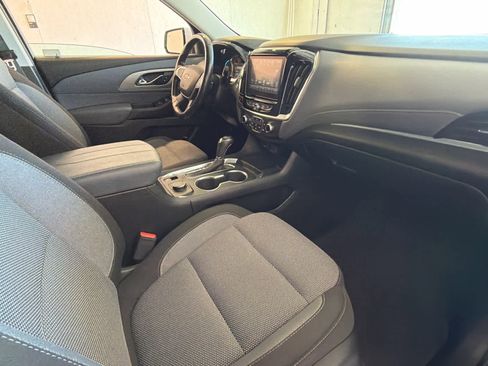 Used 2019 Chevrolet Traverse LT FWD image 28