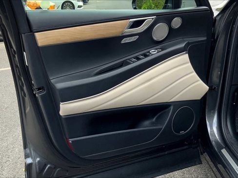 Used 2023 Genesis GV80 2.5T w/ Prestige Package image 21