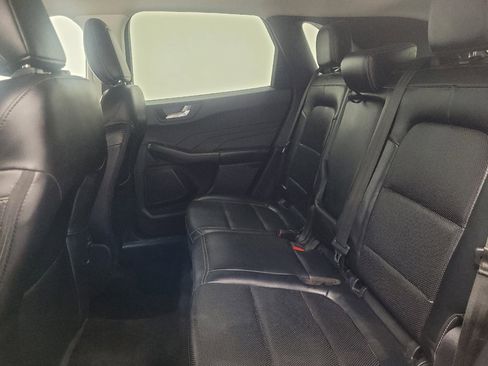 Used 2021 Ford Escape SEL FWD image 18