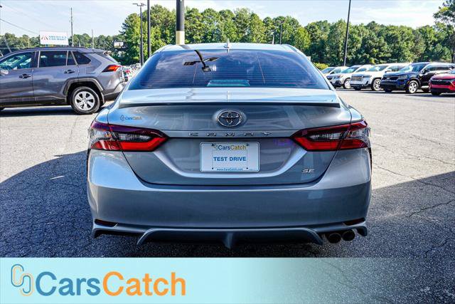 Used 2021 Toyota Camry SE FWD image 12