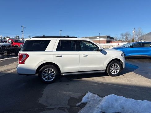Certified 2021 Ford Expedition XLT image 2