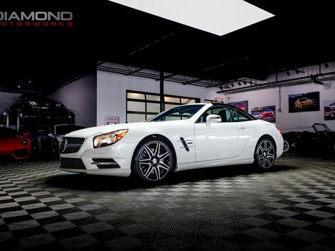 Used 2015 Mercedes-Benz SL 550 image 58