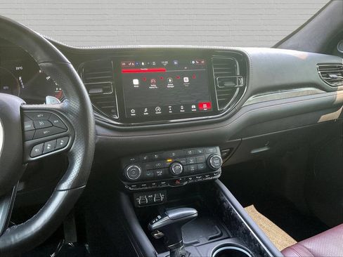 Used 2023 Dodge Durango R/T w/ Tow 'N Go Group AWD/4WD image 9