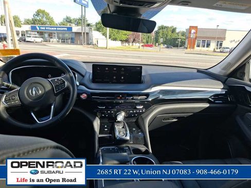 Used 2023 Acura MDX SH-AWD image 18