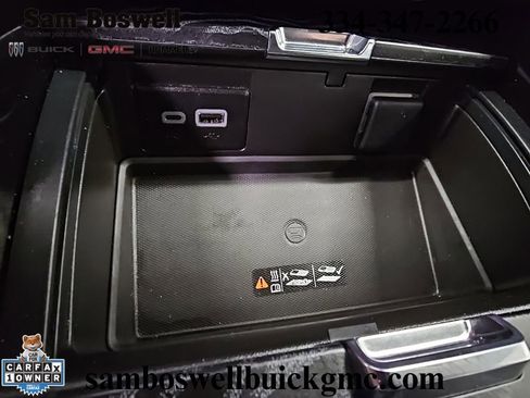 Used 2023 GMC Yukon XL Denali image 21