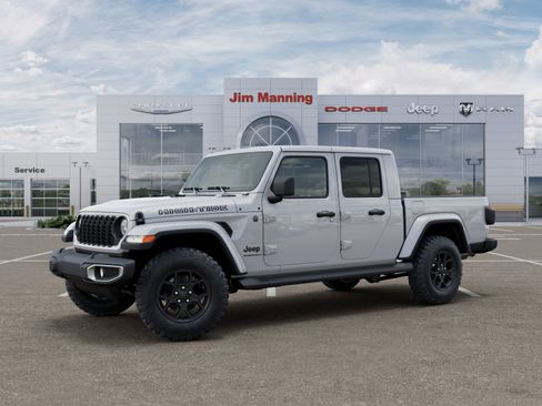 New 2025 Jeep Gladiator Sport image 2