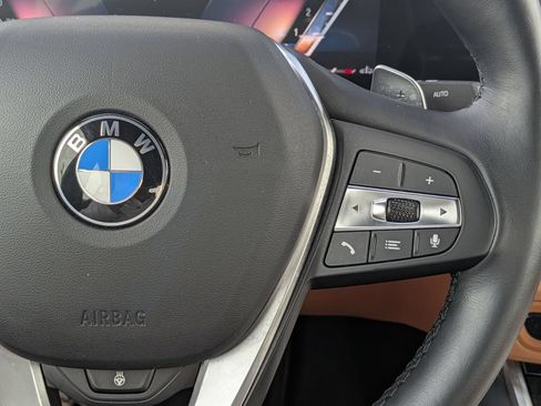 Used 2023 BMW 330i Sedan w/ Premium Package RWD image 19