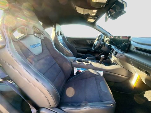 New 2025 Ford Mustang Dark Horse image 31