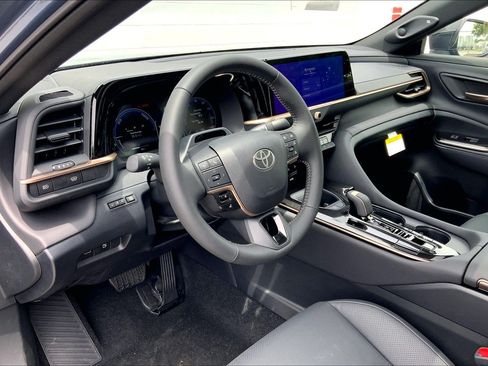New 2026 Toyota Crown AWD/4WD image 7